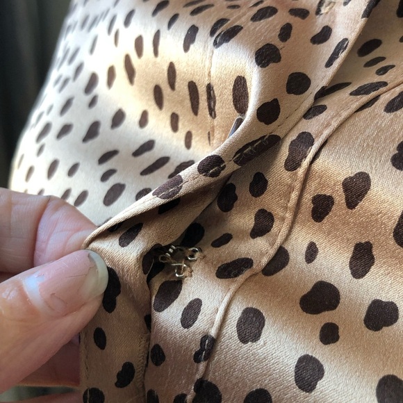 Vintage Silk Animal Print Leopard button down long sleeve blouse S - Picture 9 of 9